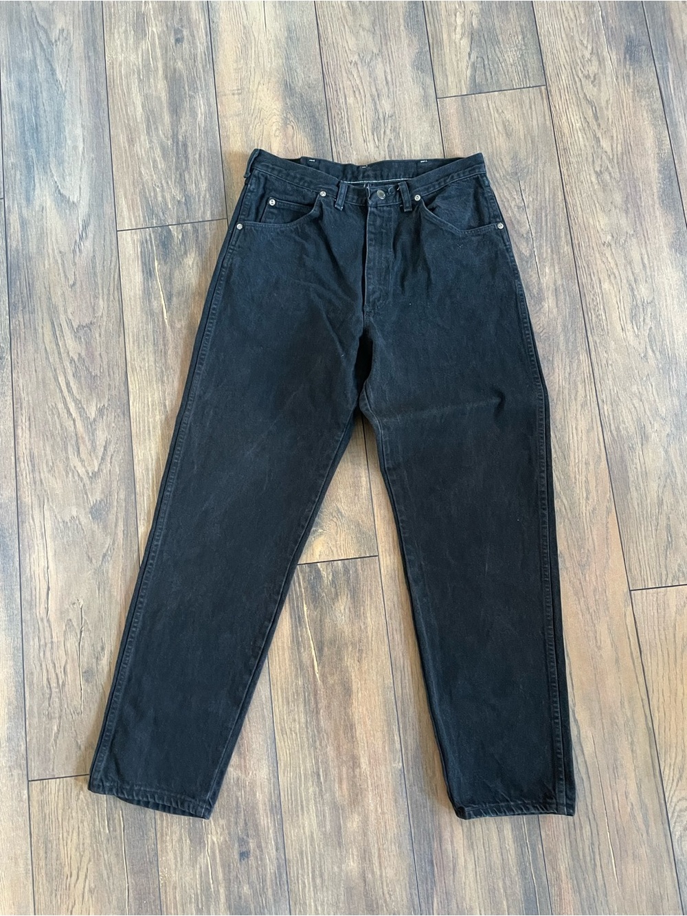 Wrangler Relaxed Fit Black Men's Jeans